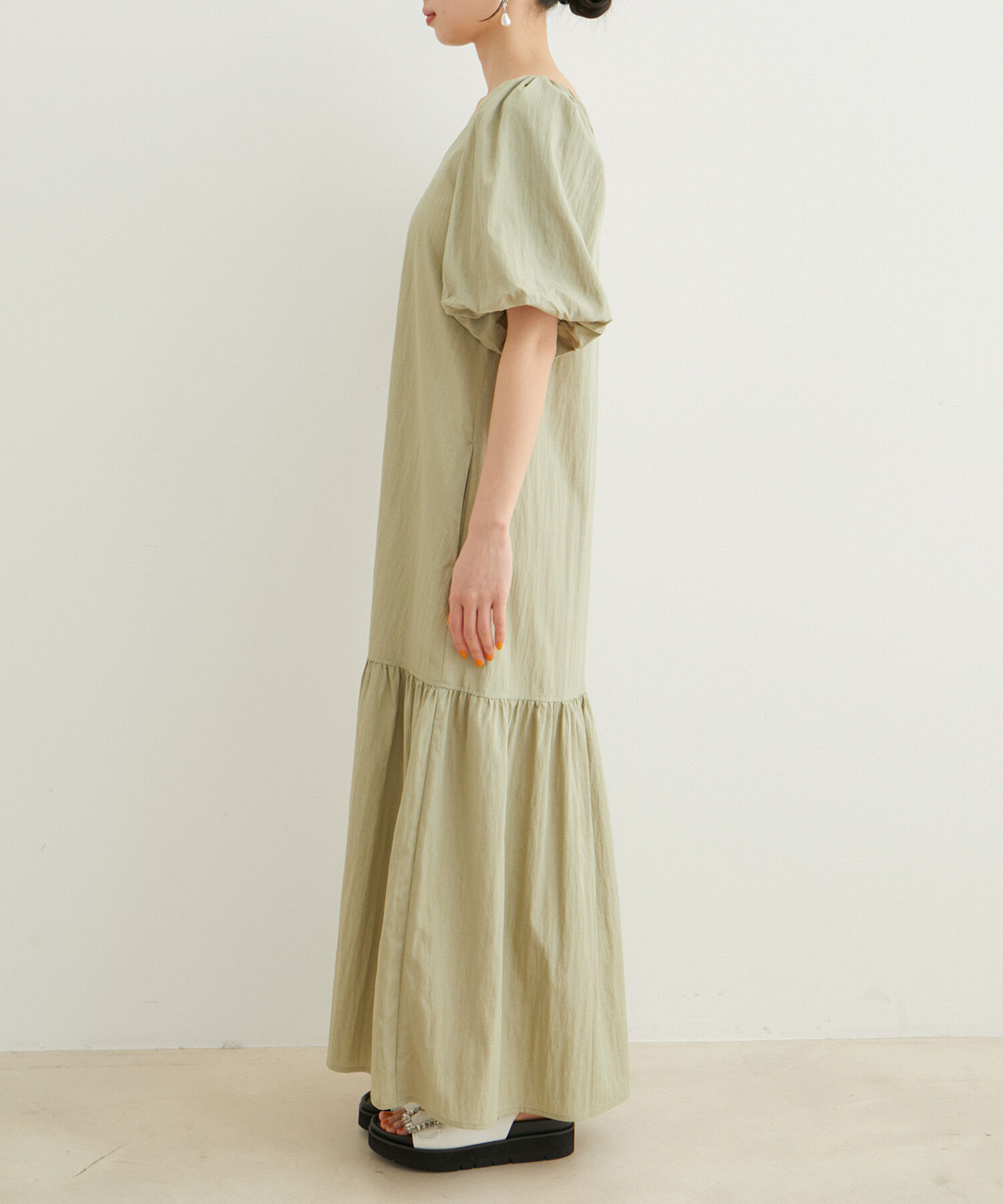 VIS「袖ボリューム裾ギャザーワンピース」|ワンピース|