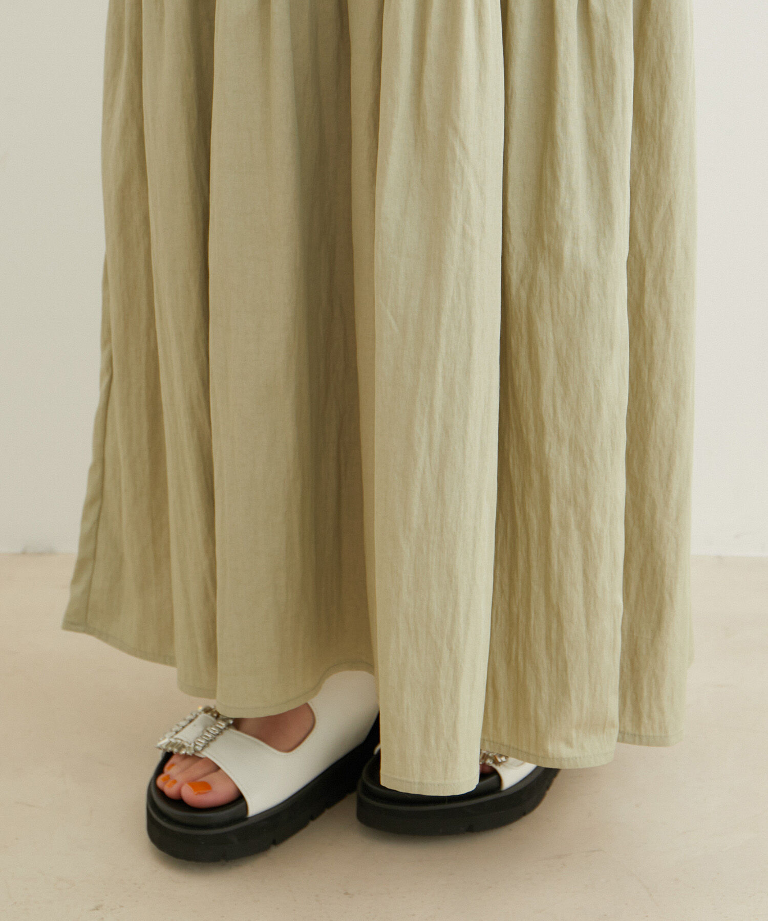 VIS「袖ボリューム裾ギャザーワンピース」|ワンピース|