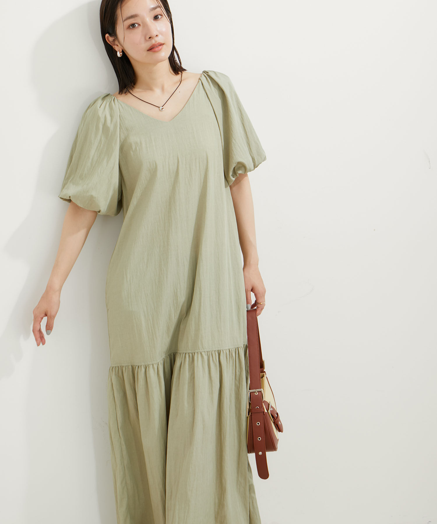VIS「袖ボリューム裾ギャザーワンピース」|ワンピース|