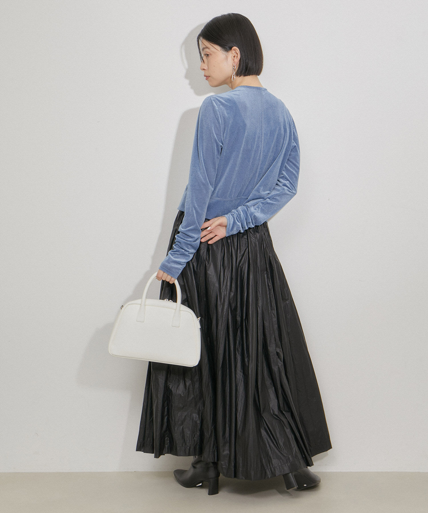 ADAM ET ROPE'「【洗える・ストレッチ】シアートリコットベロアカーディガン」|カーディガン|