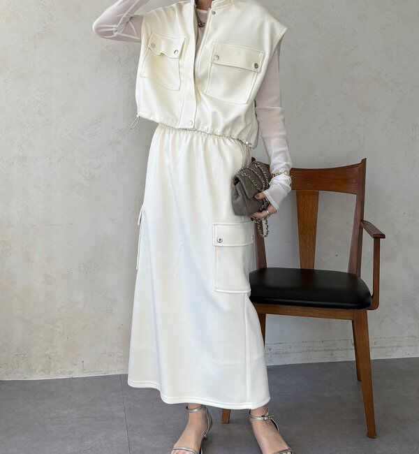  「【WEB限定】ショートベスト&times;カーゴスカートセット」|スーツ|