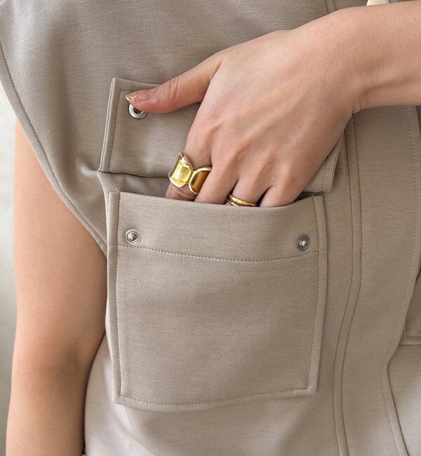  「【WEB限定】ショートベスト&times;カーゴスカートセット」|スーツ|