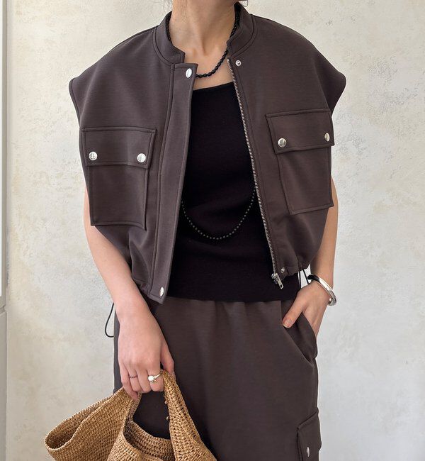  「【WEB限定】ショートベスト&times;カーゴスカートセット」|スーツ|チャコールグレー