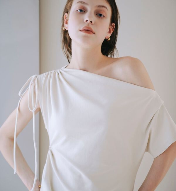 SELFIST「ワンショルカットソードレープワンピース【予約】」|ワンピース|