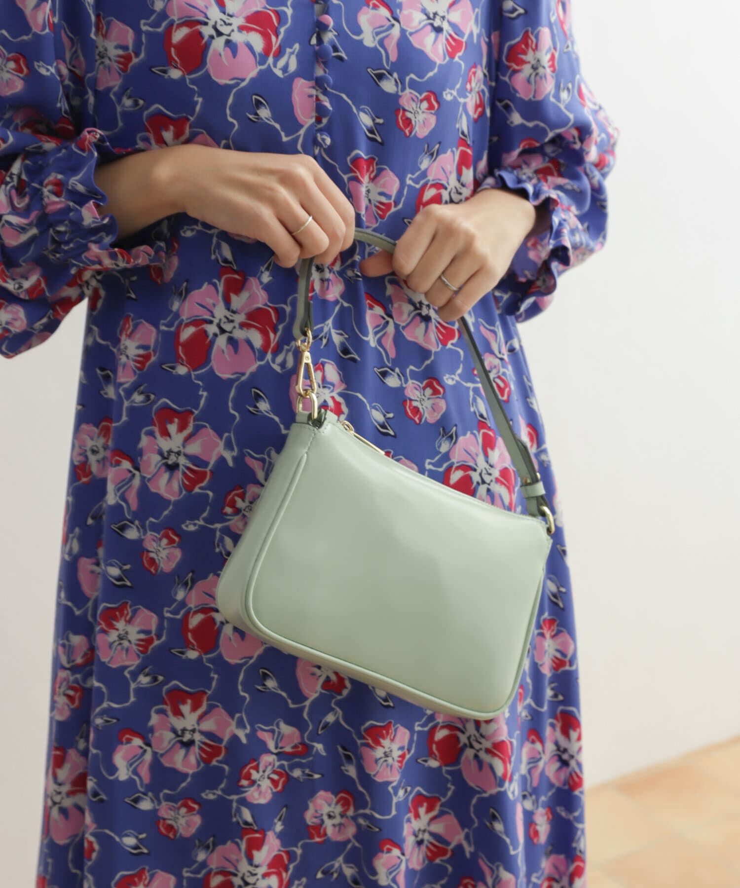 URBAN RESEARCH DOORS「MARCO BIANCHINI　マルチウェイショルダーバッグ」|ショルダー・メッセンジャー|