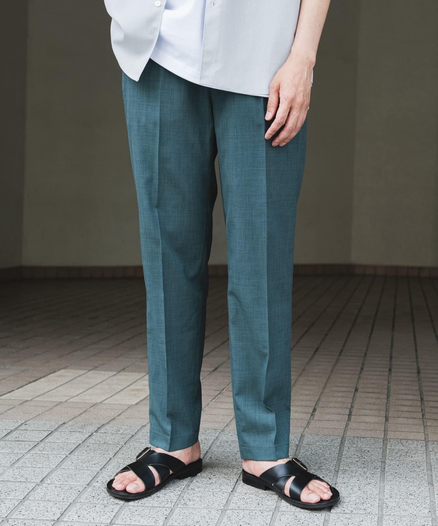 URBAN RESEARCH DOORS「『UR TECH DRYLUXE』『イージーケア/速乾/UVカット』テーパードパンツ」|その他|