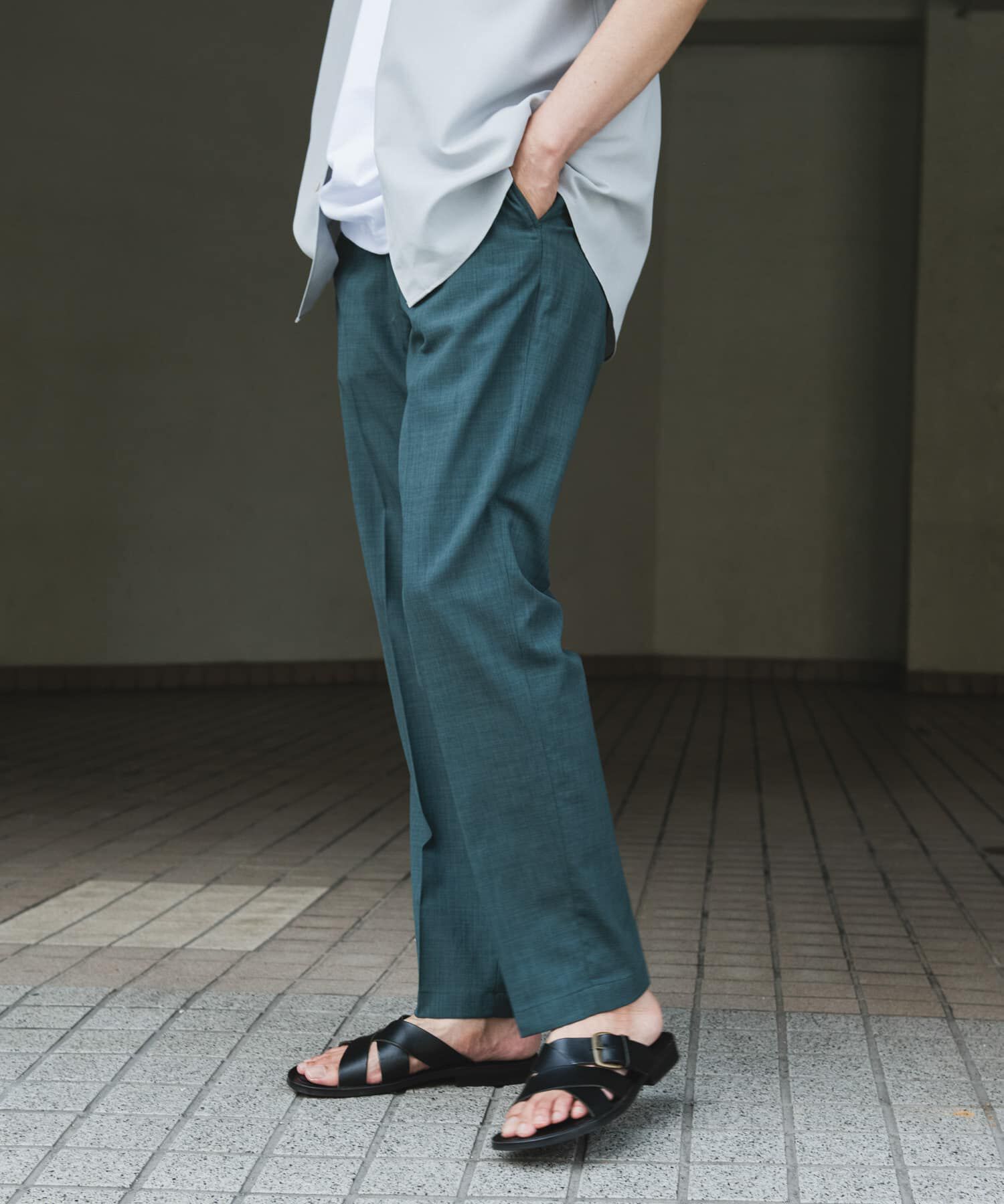 URBAN RESEARCH DOORS「『UR TECH DRYLUXE』『イージーケア/速乾/UVカット』テーパードパンツ」|その他|