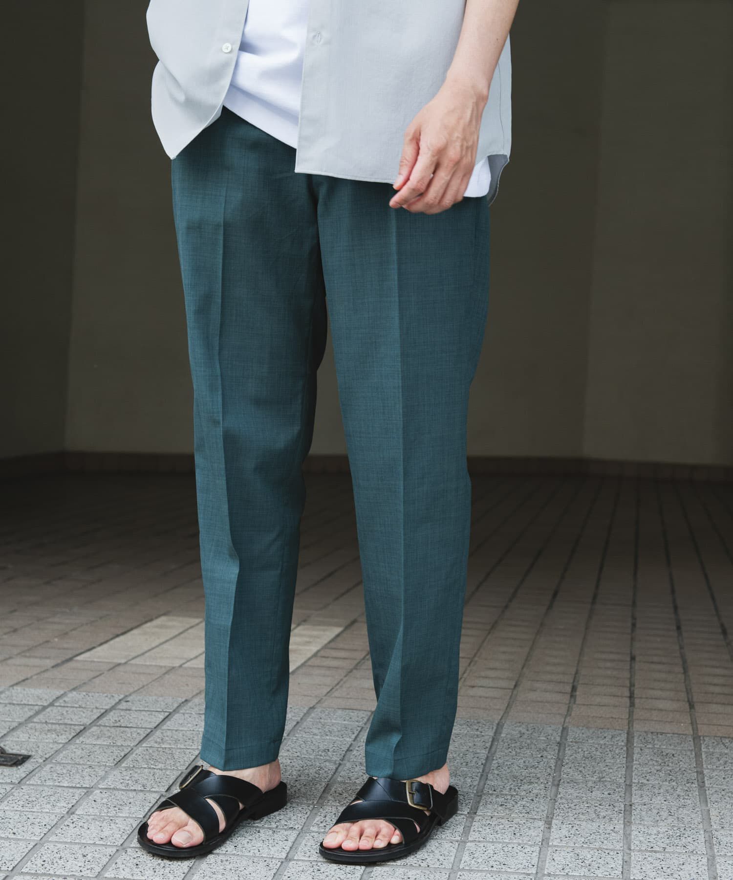 URBAN RESEARCH DOORS「『UR TECH DRYLUXE』『イージーケア/速乾/UVカット』テーパードパンツ」|その他|