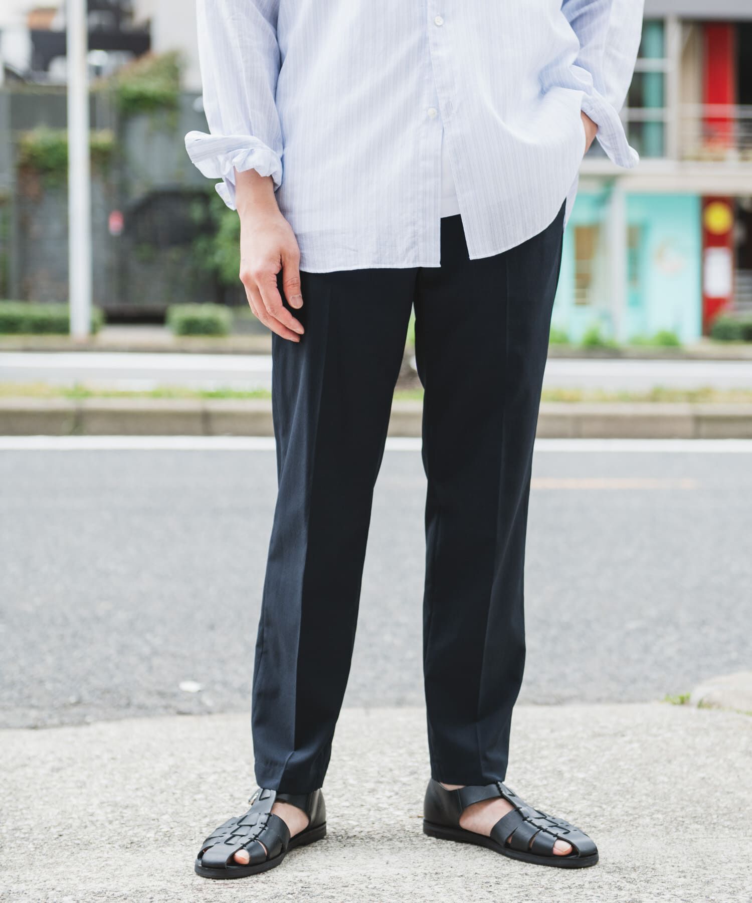 URBAN RESEARCH DOORS「『UR TECH DRYLUXE』『イージーケア/速乾/UVカット』テーパードパンツ」|その他|ネイビー