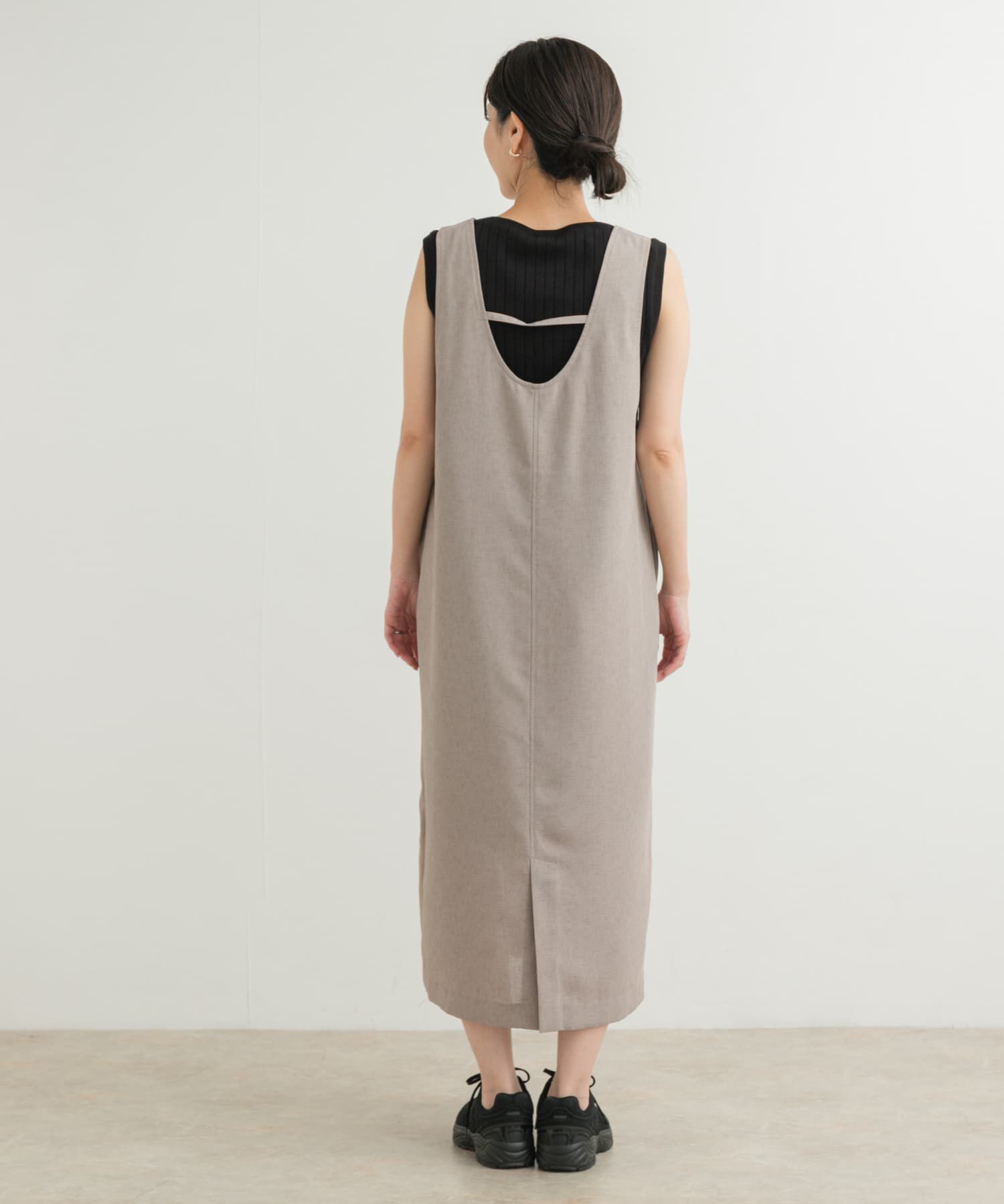 URBAN RESEARCH DOORS「ドライタッチUネックジャンパースカート」|ワンピース|