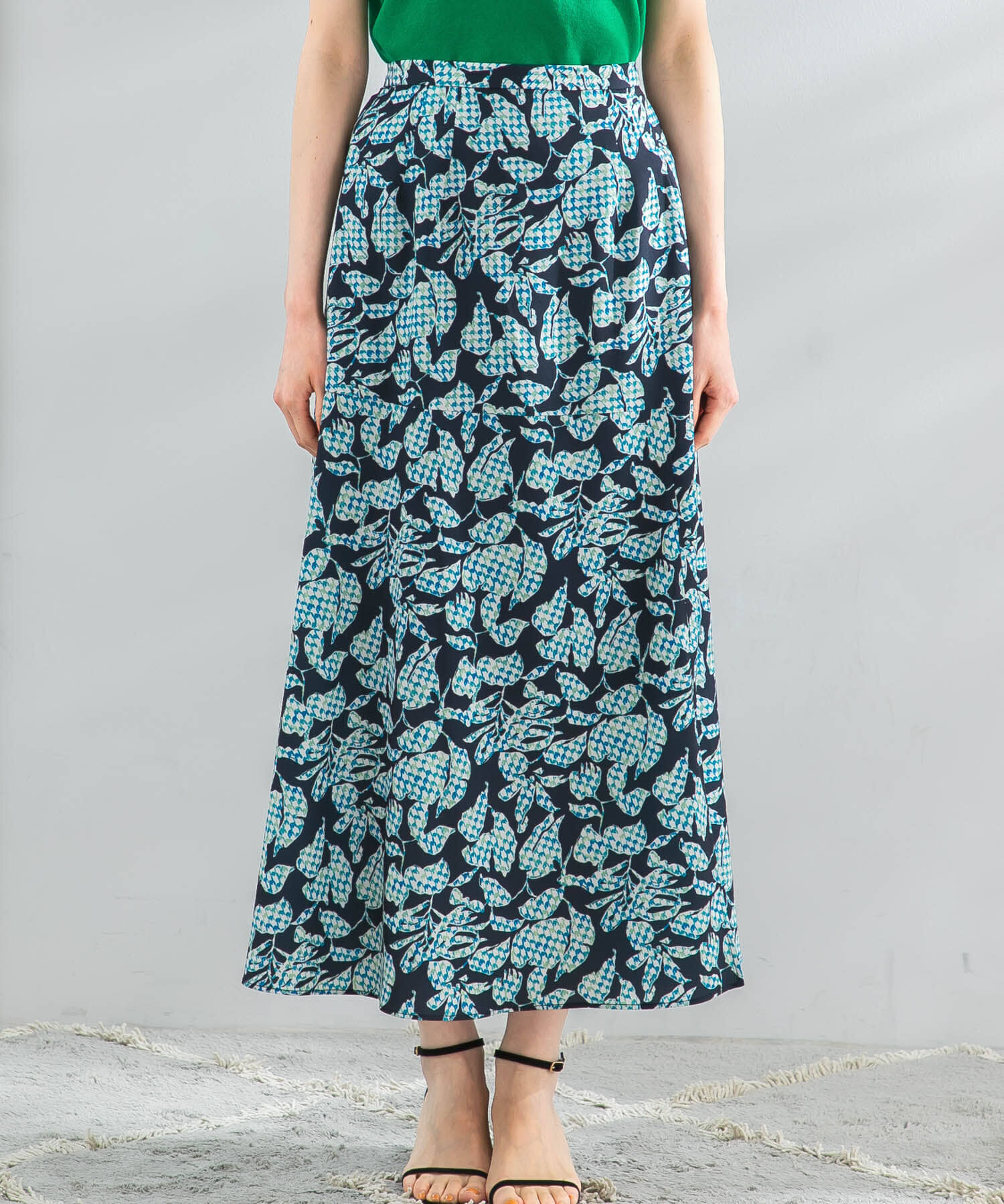 URBAN RESEARCH ROSSO「ミックスリーフプリントスカート」|スカート|