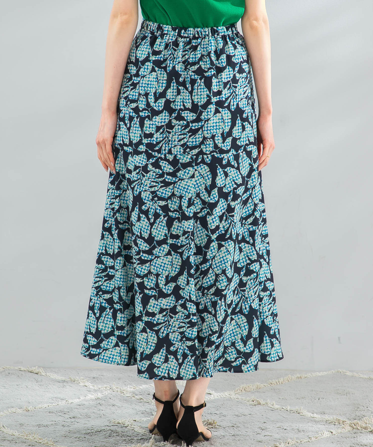 URBAN RESEARCH ROSSO「ミックスリーフプリントスカート」|スカート|