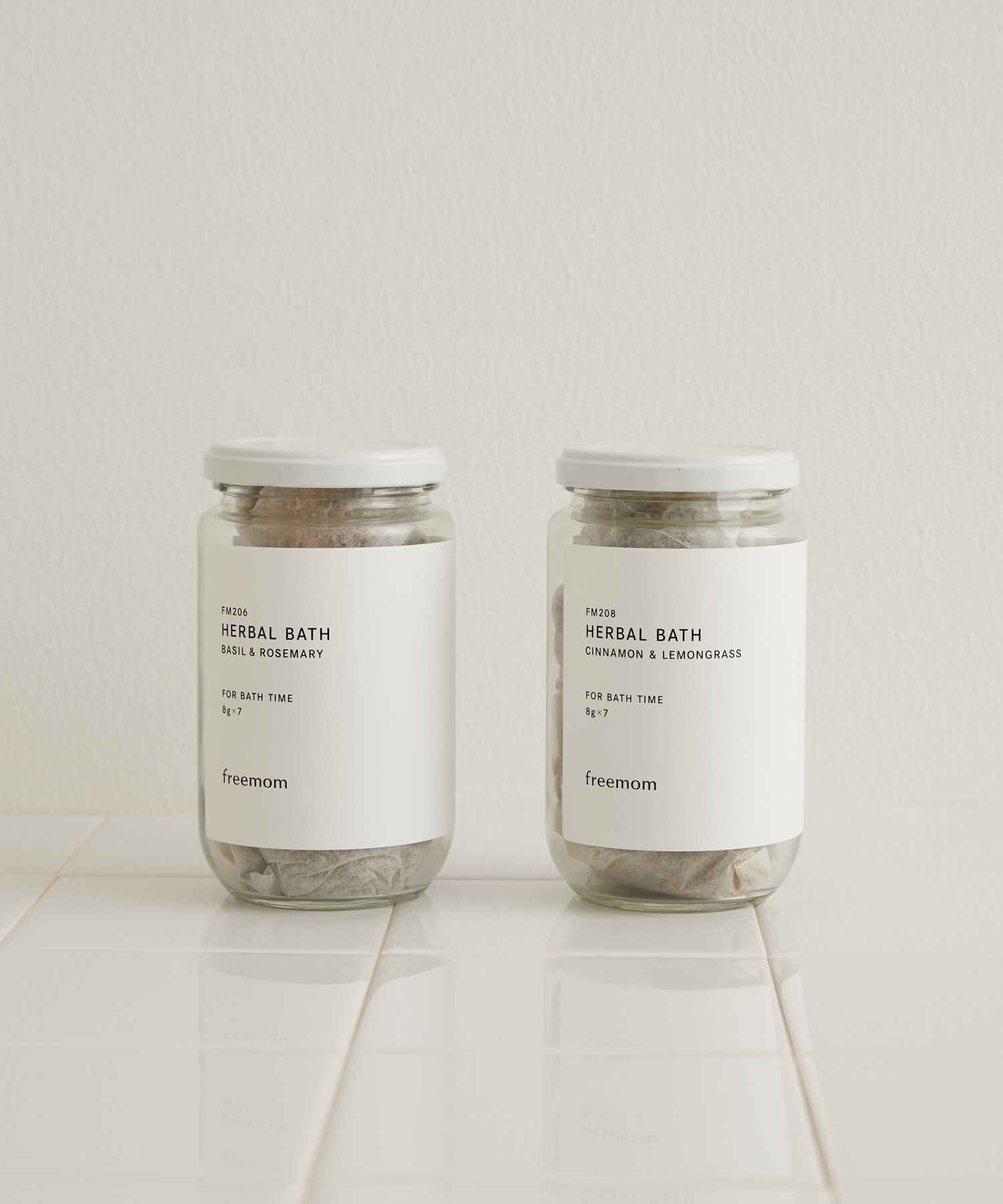 URBAN RESEARCH DOORS「freemom　ハーバルバス B&R 8g&times;7P」|その他|