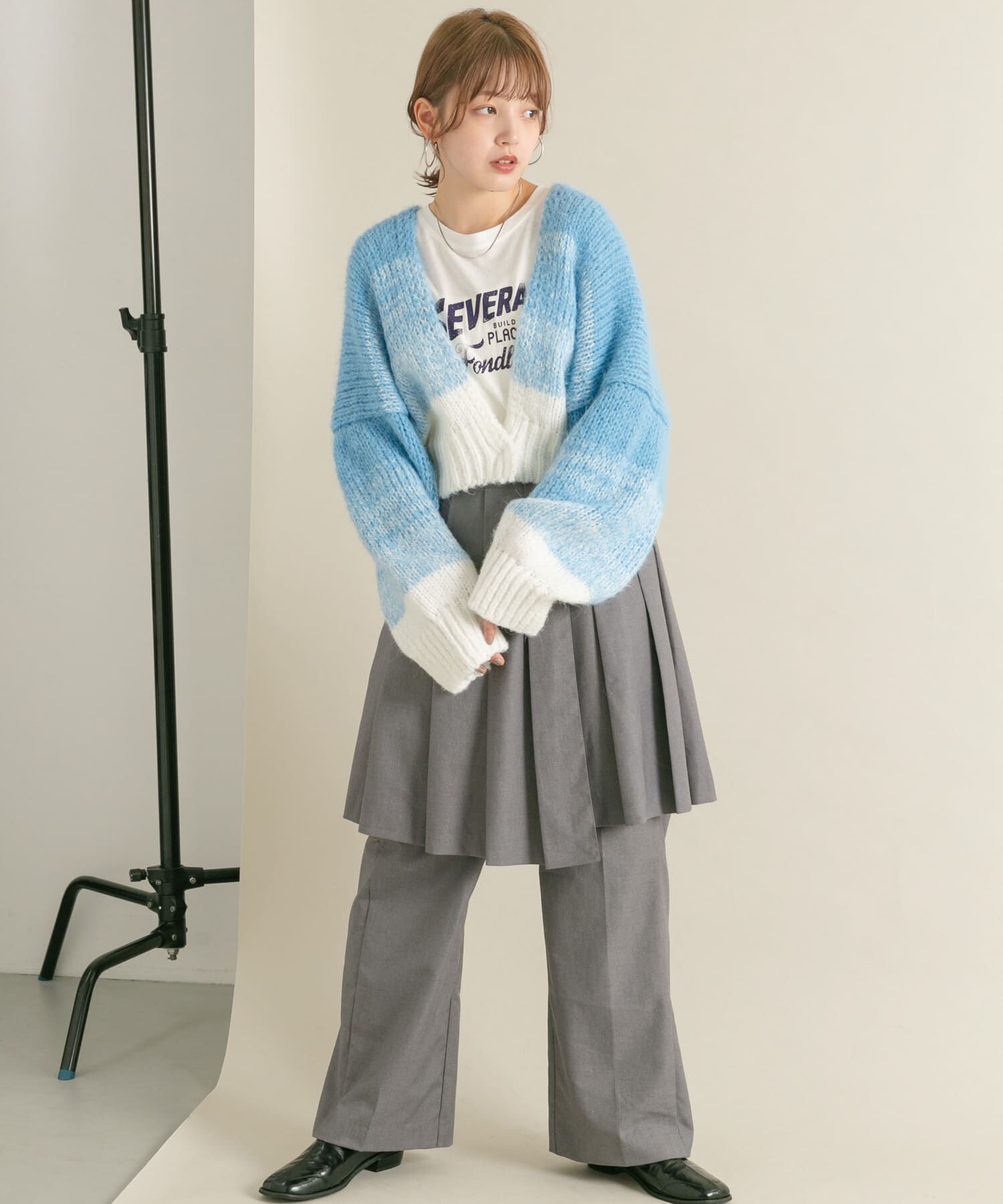  「『WEB/一部店舗限定』グラデーションショートカーディガン」|カーディガン|