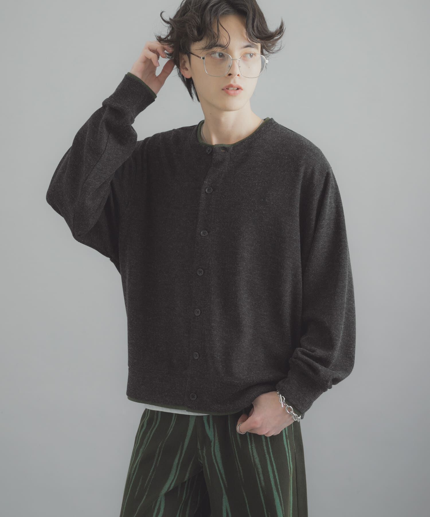 SENSE OF PLACE by URBAN RESEARCH「フェイクレイヤードクルーネックカーディガン」|カーディガン|