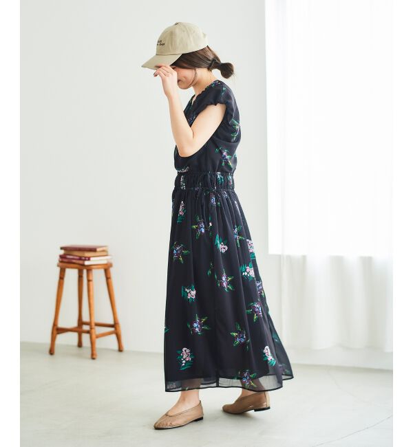  「《WEB/一部店舗限定アイテム》KAZUMIDOIボタニカルギャザーワンピース」|ワンピース|