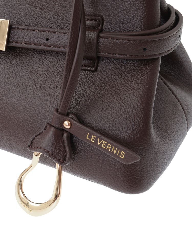 YECCA VECCA「【LE VERNIS】Poire Charm bag」|ハンドバッグ|