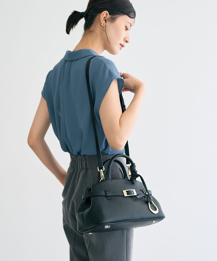 YECCA VECCA「【LE VERNIS】Poire Charm bag」|ハンドバッグ|