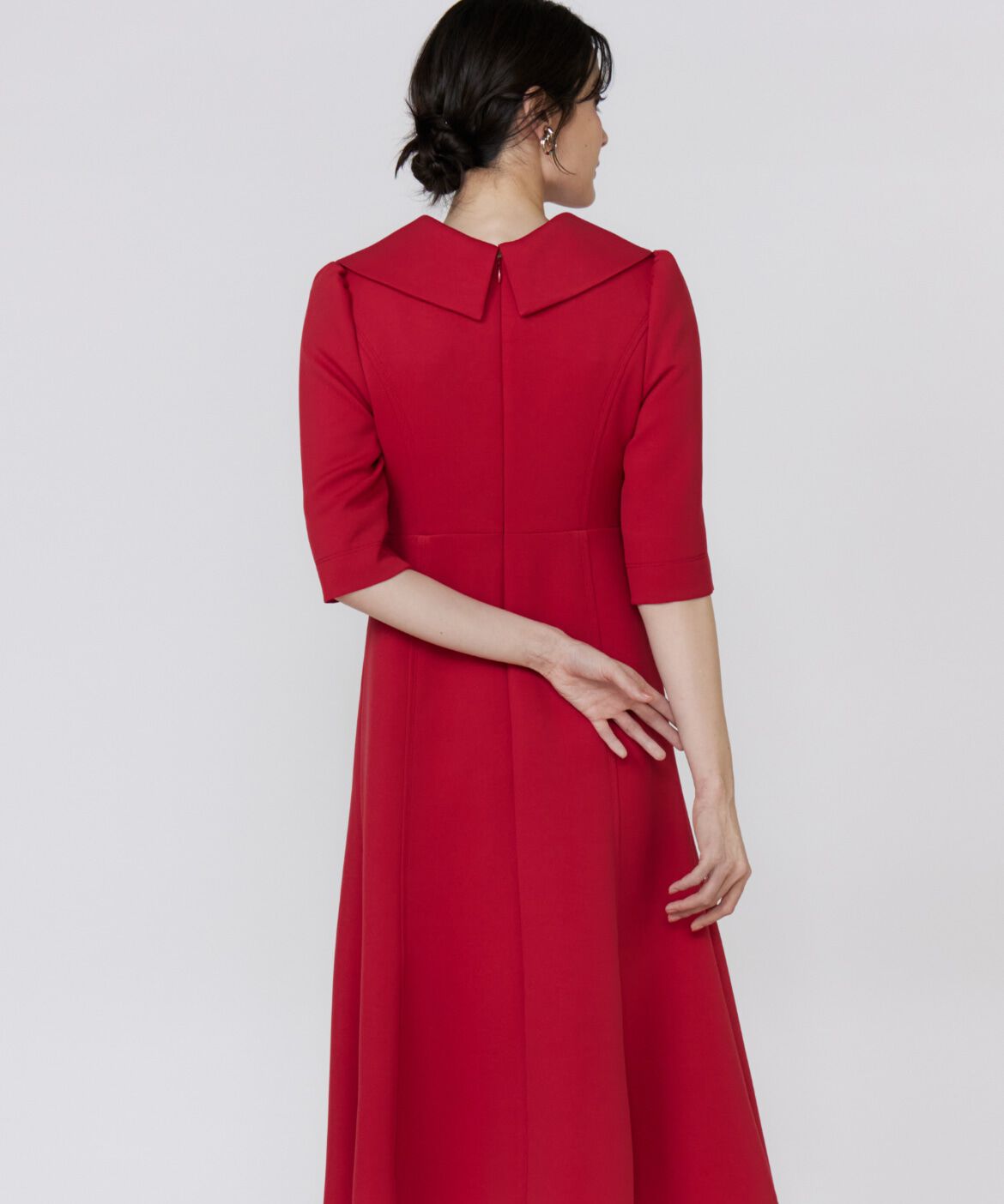 Maglie le cassetto「《M Maglie le cassetto》ショールカラーワンピース」|ワンピース|