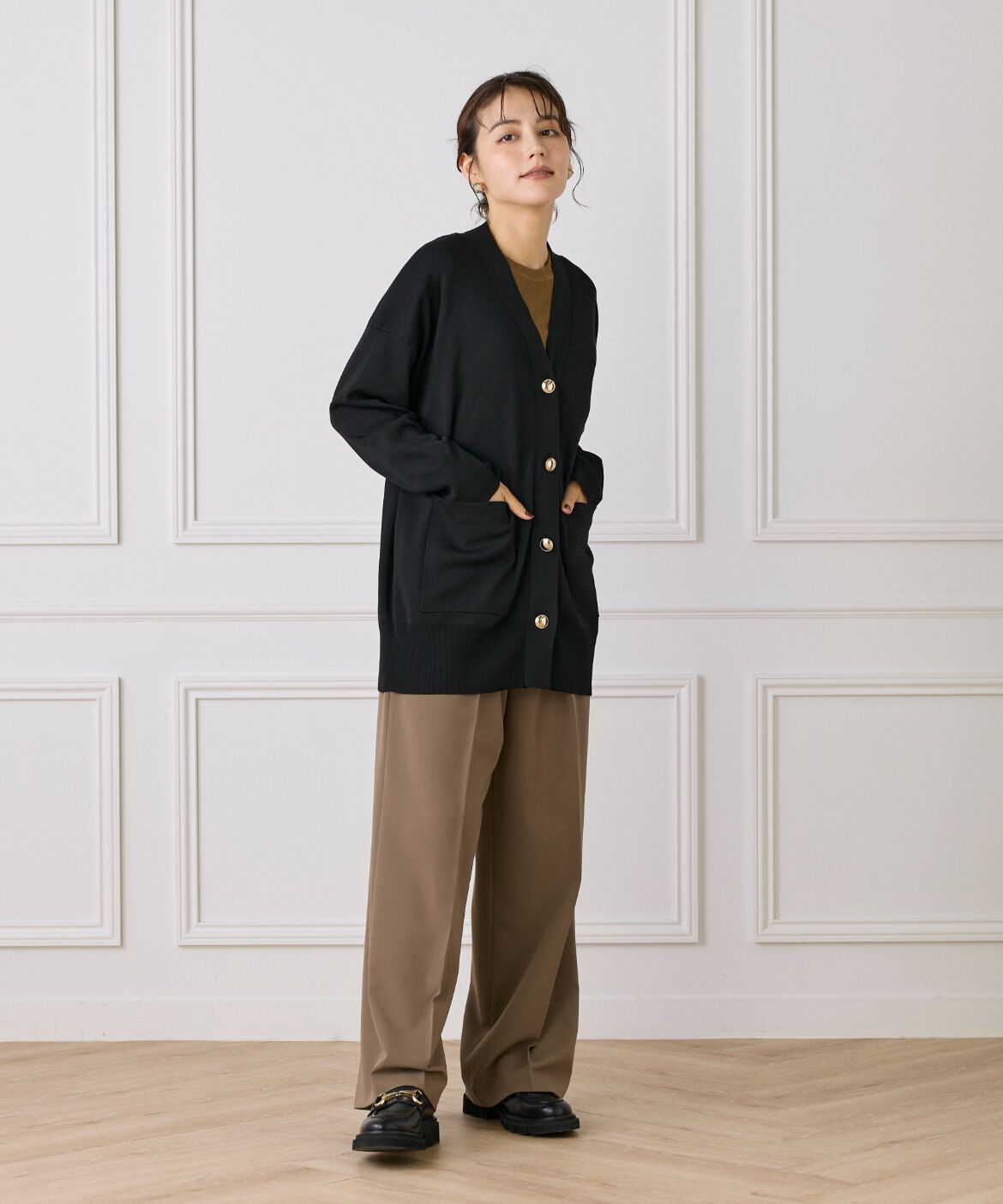 DAY by DAY it&rsquo;s international「Vネックニットカーディガン」|カーディガン|