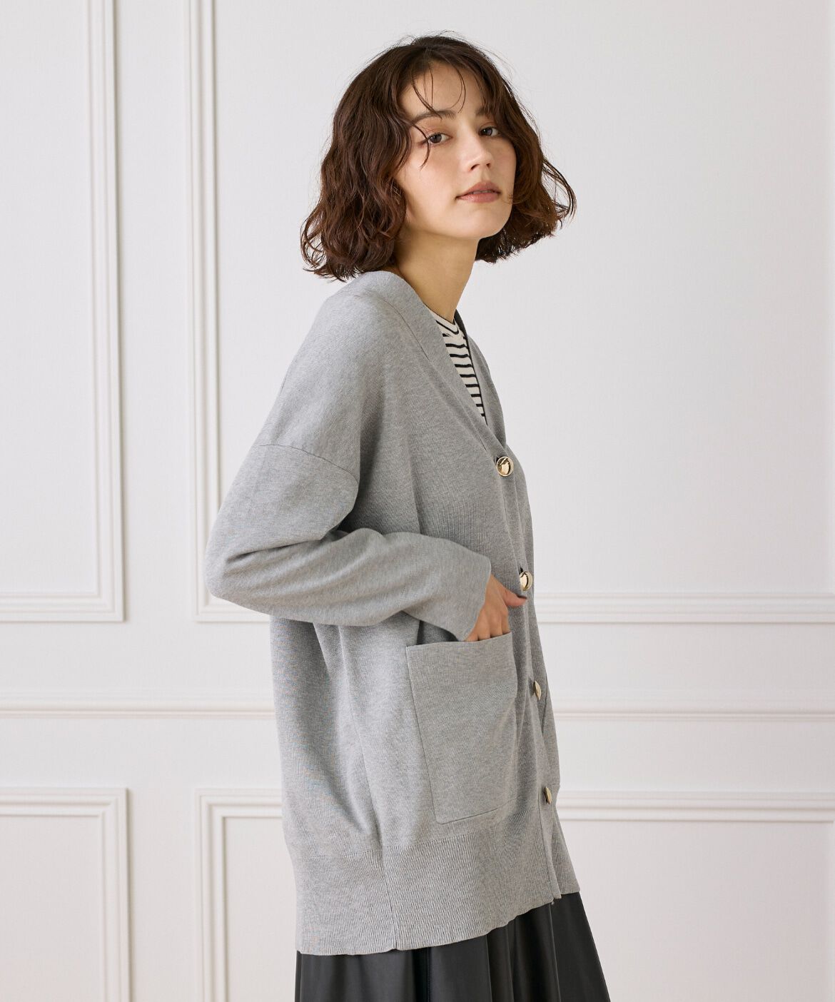 DAY by DAY it&rsquo;s international「Vネックニットカーディガン」|カーディガン|