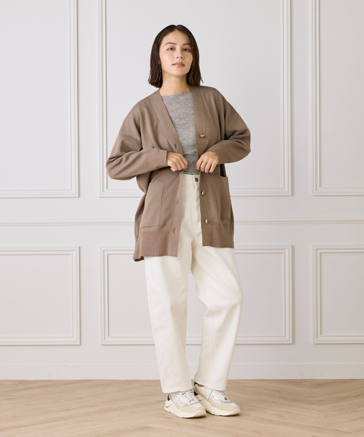 DAY by DAY it&rsquo;s international「Vネックニットカーディガン」|カーディガン|