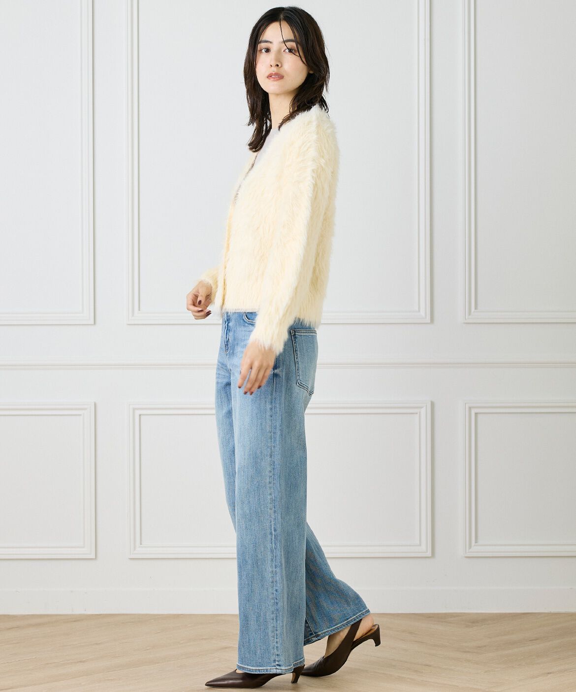 INED「Vネックファーカーディガン《YVON》」|カーディガン|