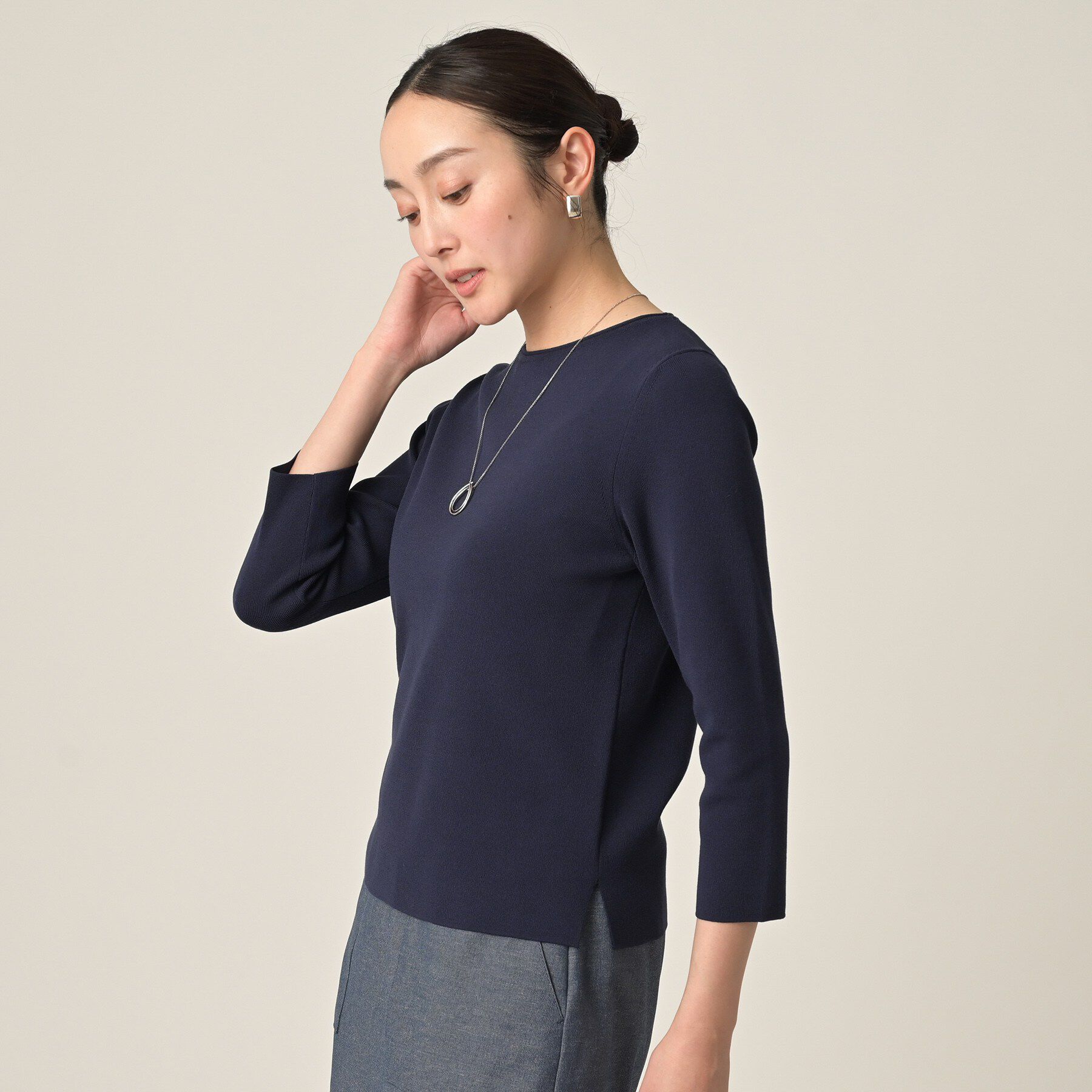 UNTITLED「【洗える/七分袖】ボートネックコットンプルオーバー」|ニット・セーター|