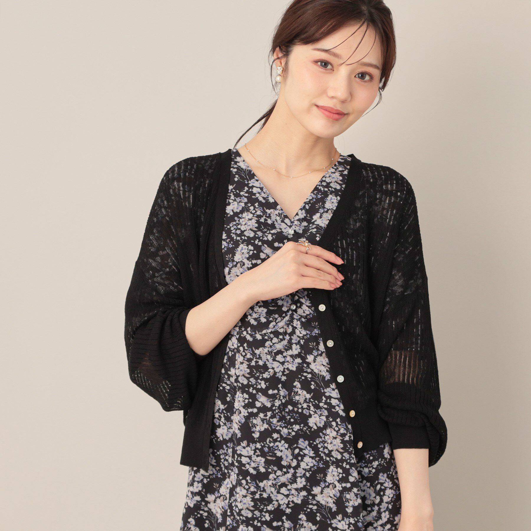 Couture broach「ラメリブVネックカーディガン」|カーディガン|