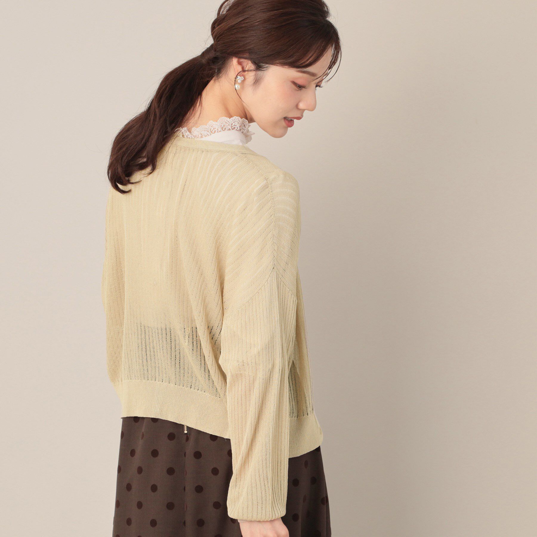 Couture broach「ラメリブVネックカーディガン」|カーディガン|