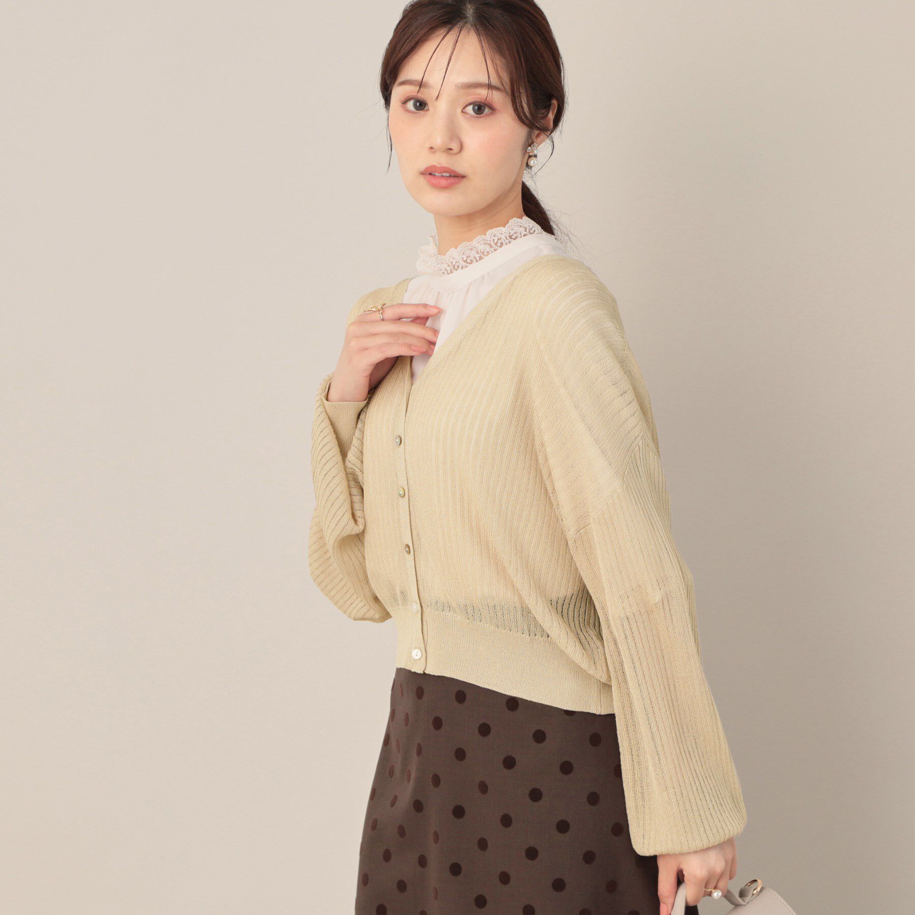 Couture broach「ラメリブVネックカーディガン」|カーディガン|