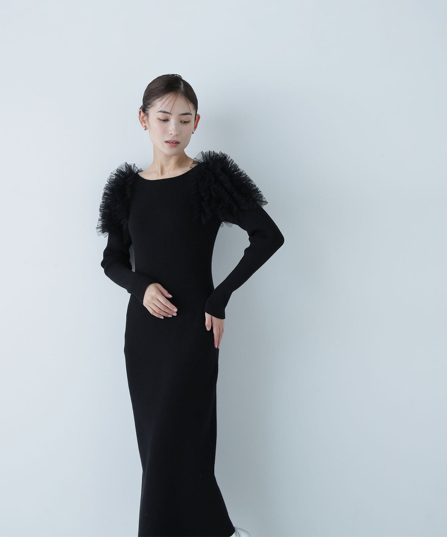  「チュールフリルショルダーニットワンピース」|ワンピース|