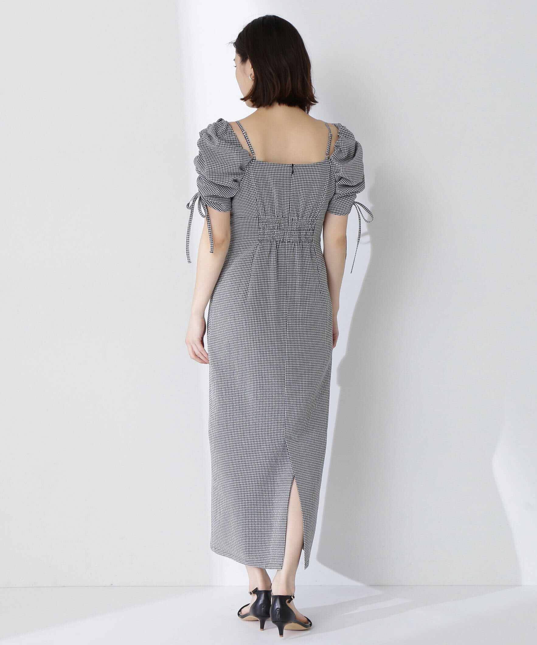  「サッカーオフショルIラインワンピース」|ワンピース|