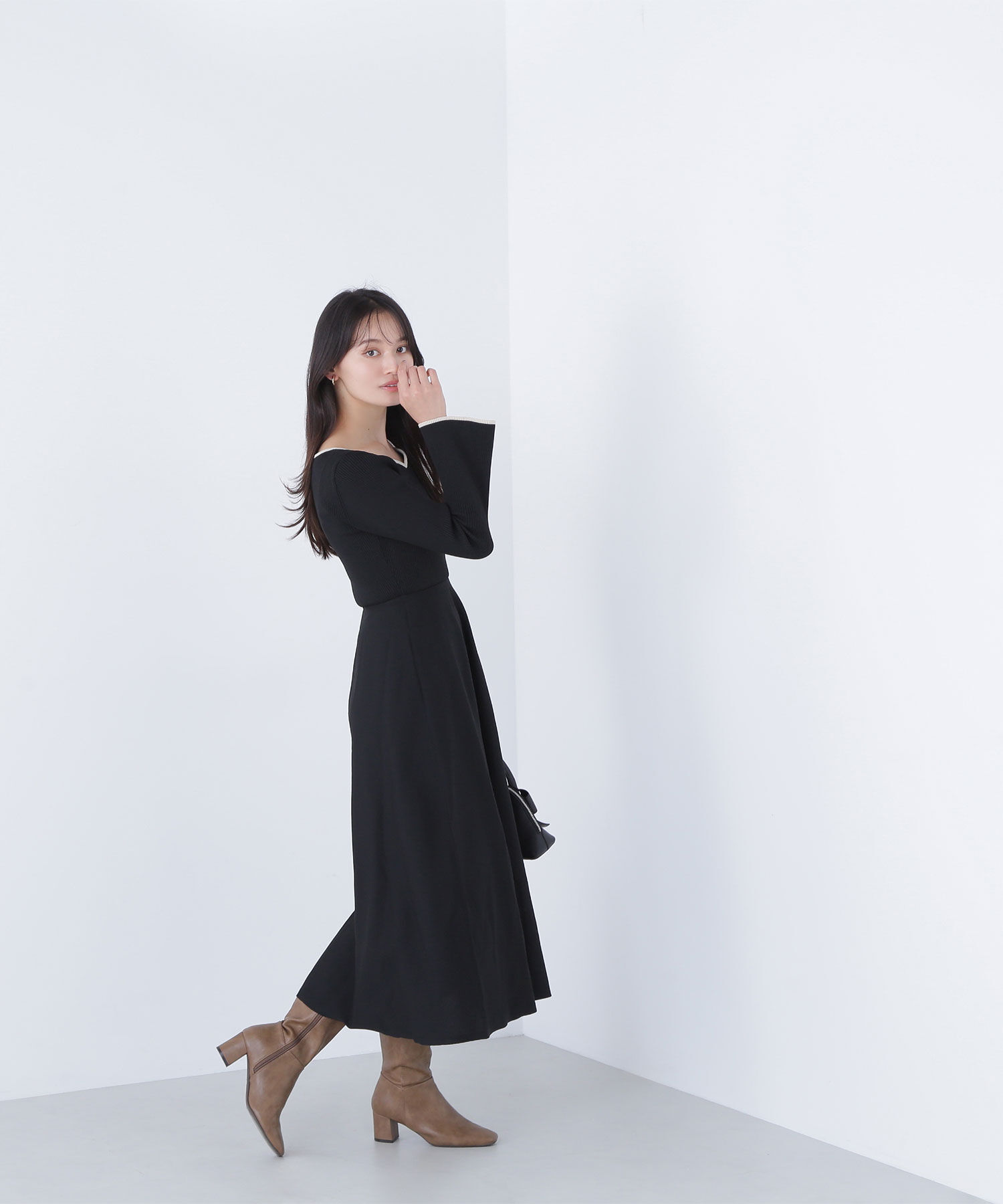  「バイカラーハートネックニットワンピース」|ワンピース|