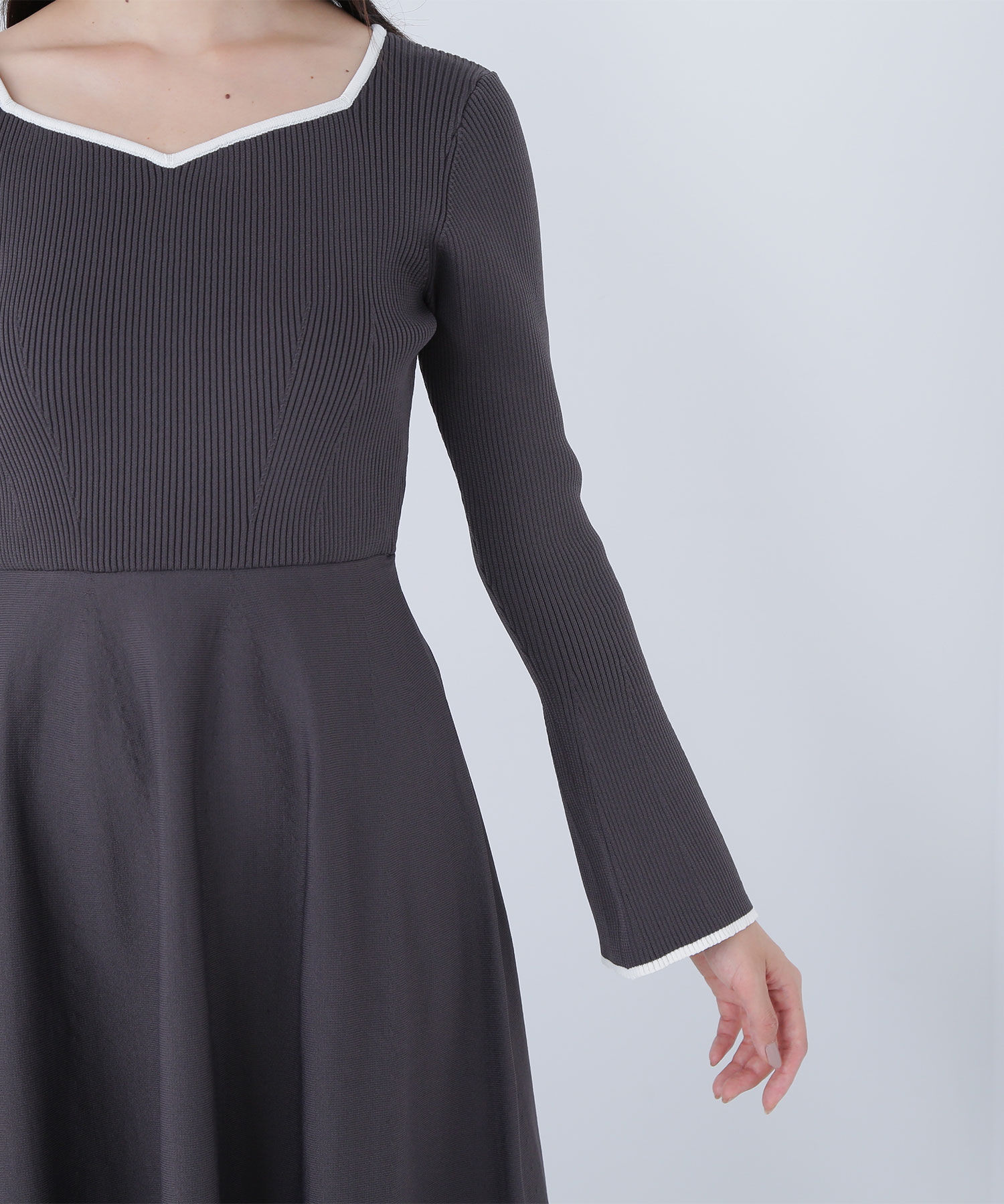  「バイカラーハートネックニットワンピース」|ワンピース|