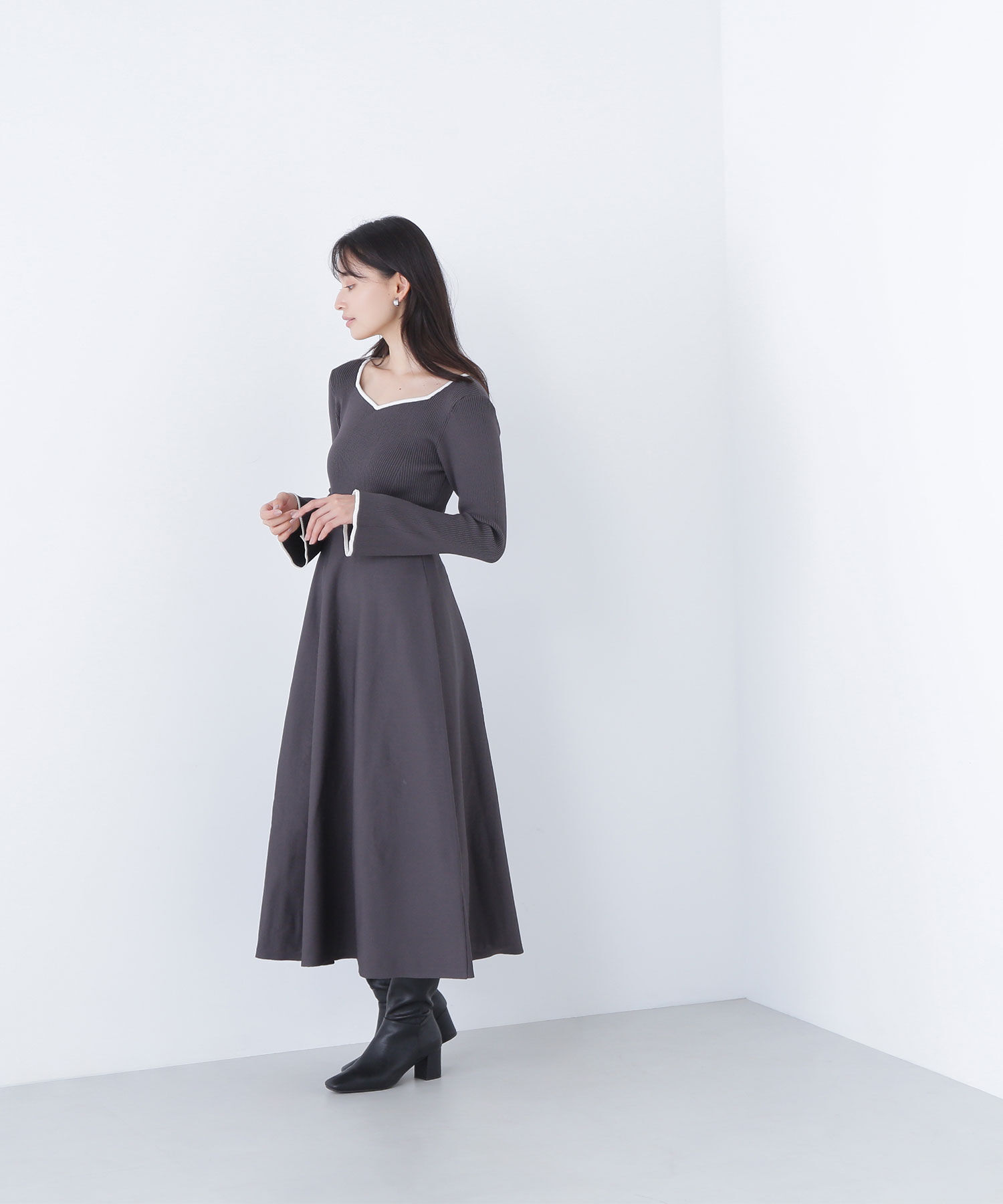  「バイカラーハートネックニットワンピース」|ワンピース|