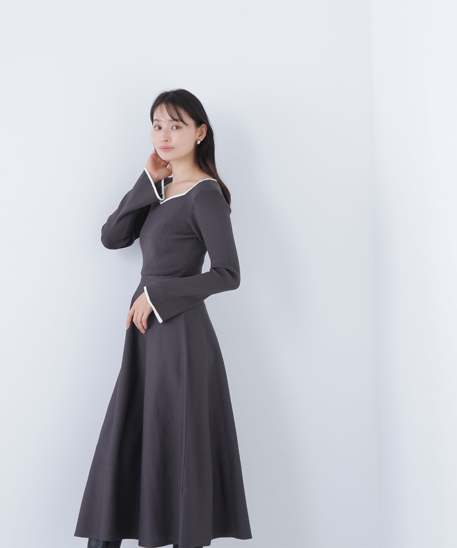  「バイカラーハートネックニットワンピース」|ワンピース|