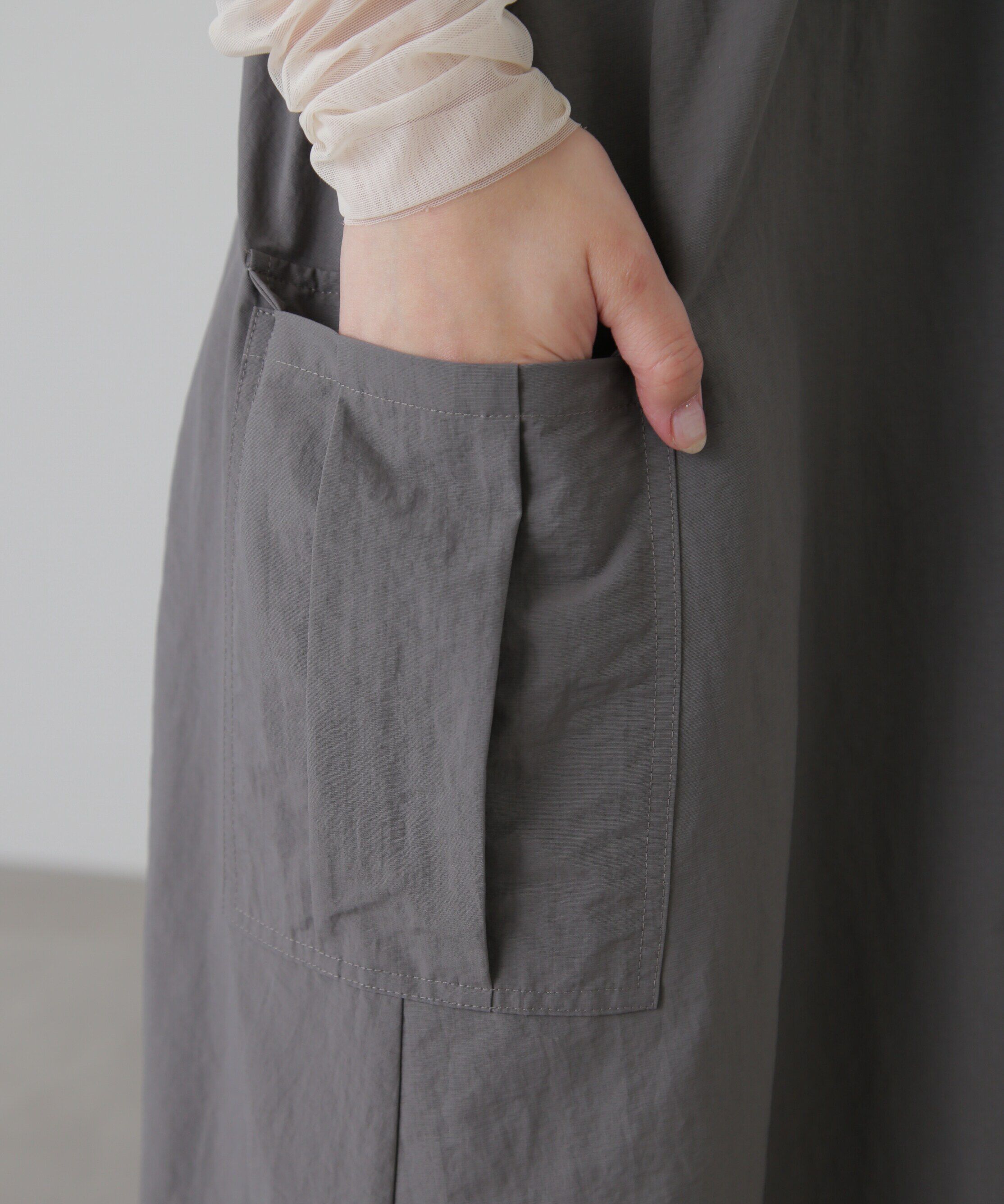  「ウエストドロストナイロンジャンパースカート」|ワンピース|