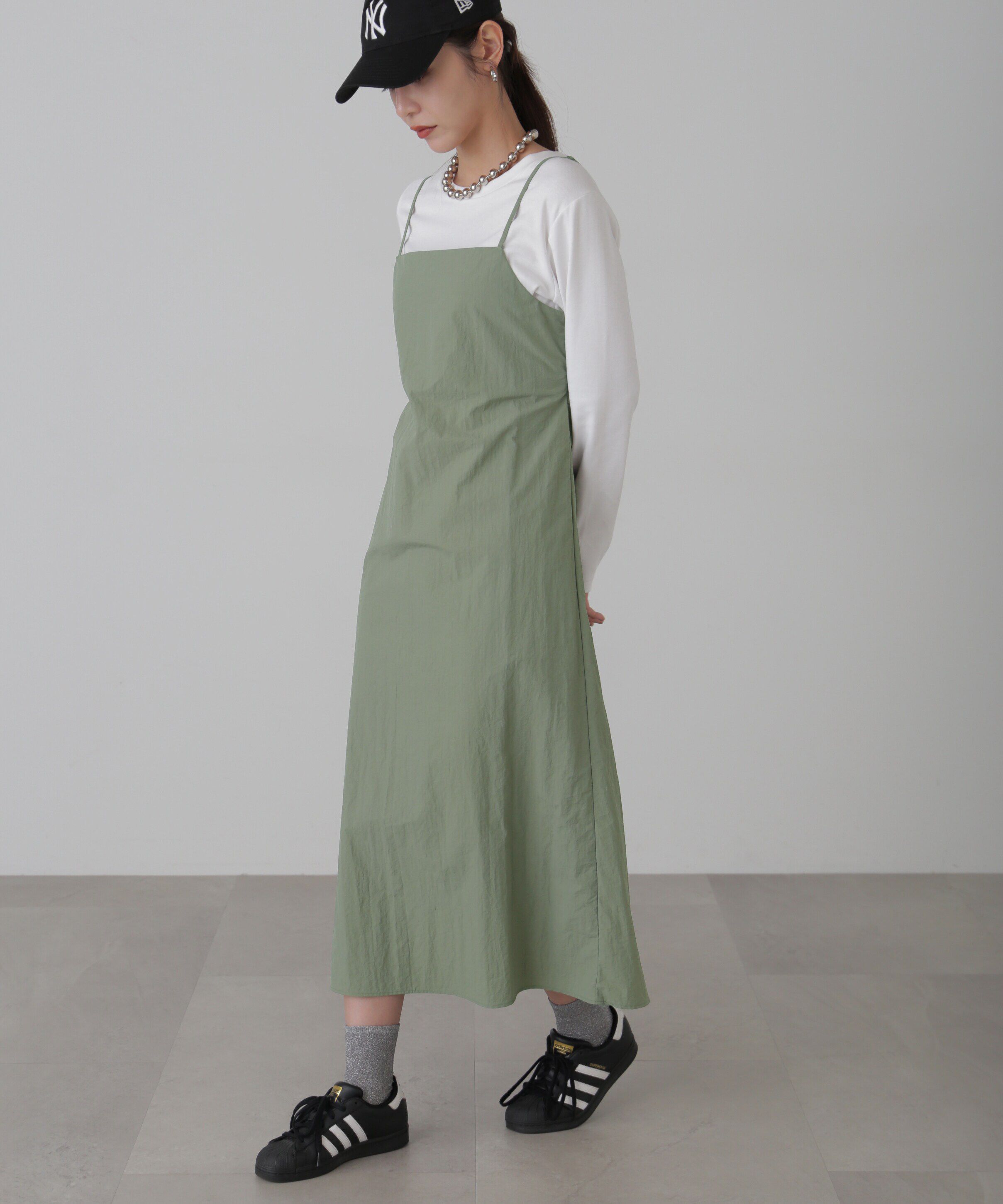  「バックオープンナイロンジャンパースカート」|ワンピース|