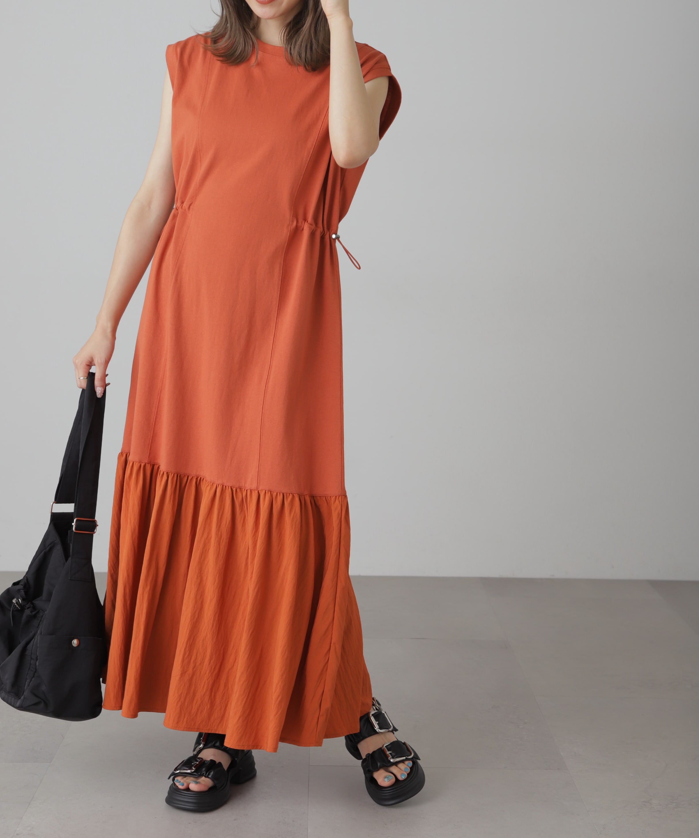  「布帛ドッキングフレンチスリーブカットワンピース」|ワンピース|オレンジ