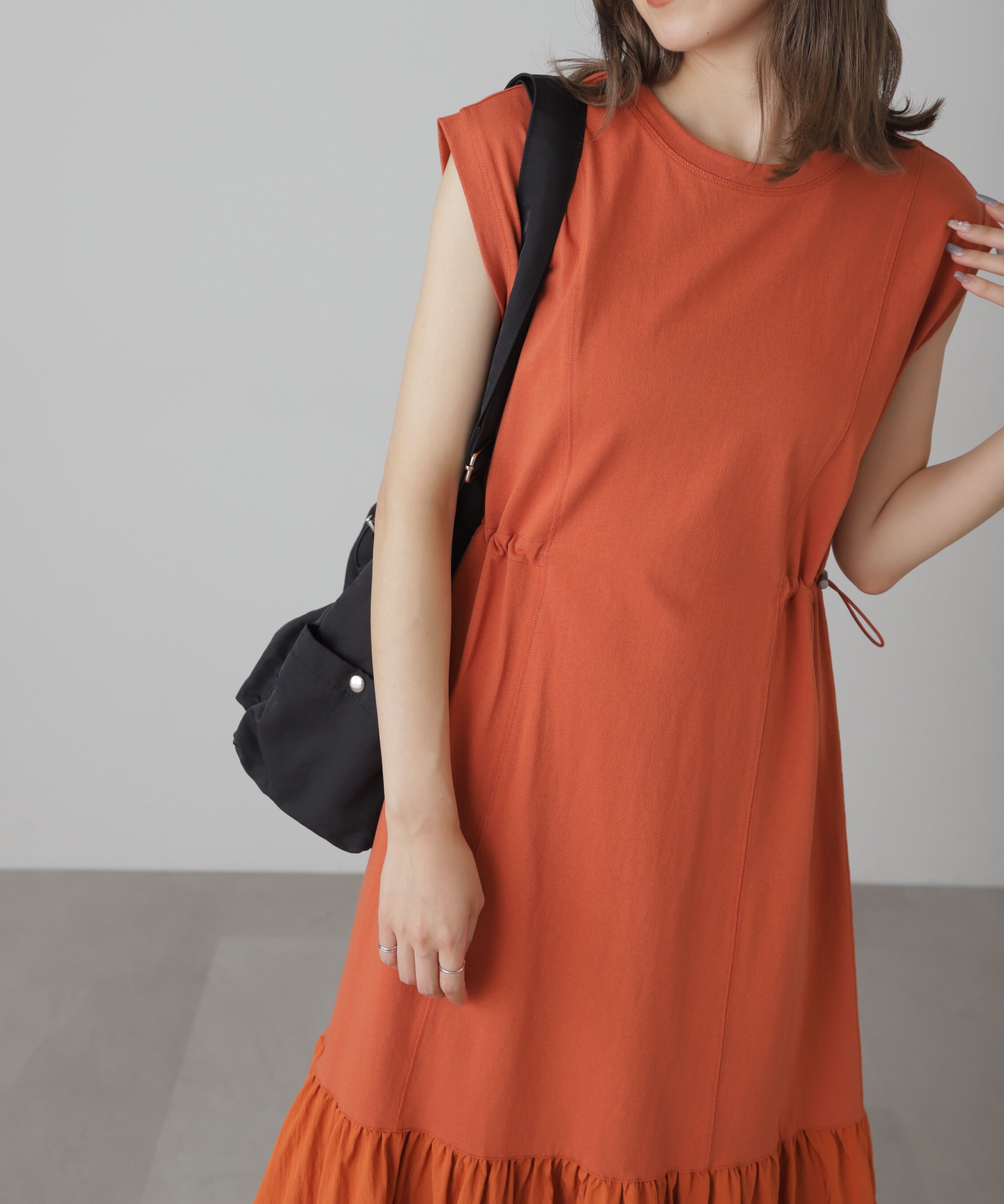  「布帛ドッキングフレンチスリーブカットワンピース」|ワンピース|