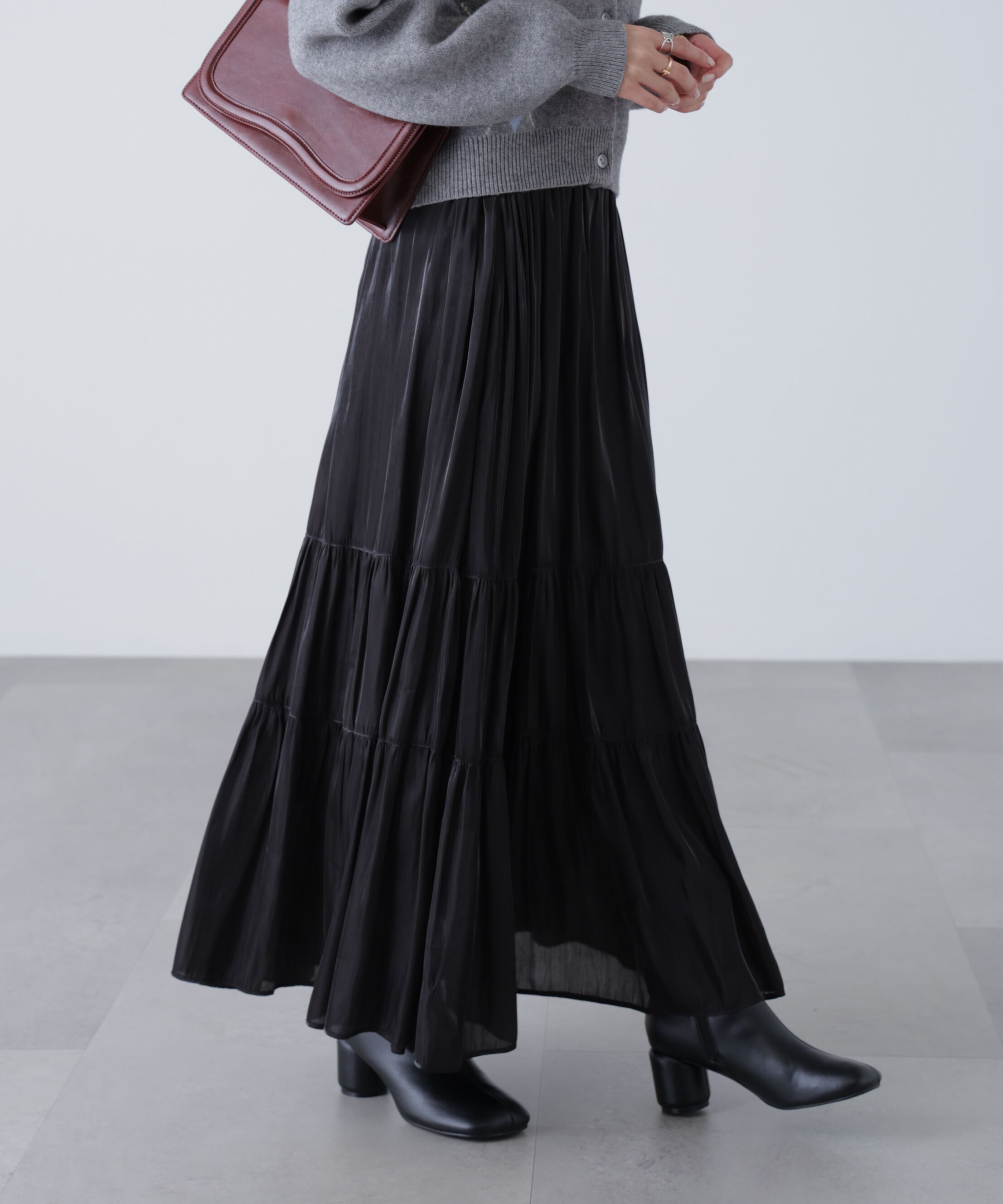  「シャイニーティアードスカート」|スカート|