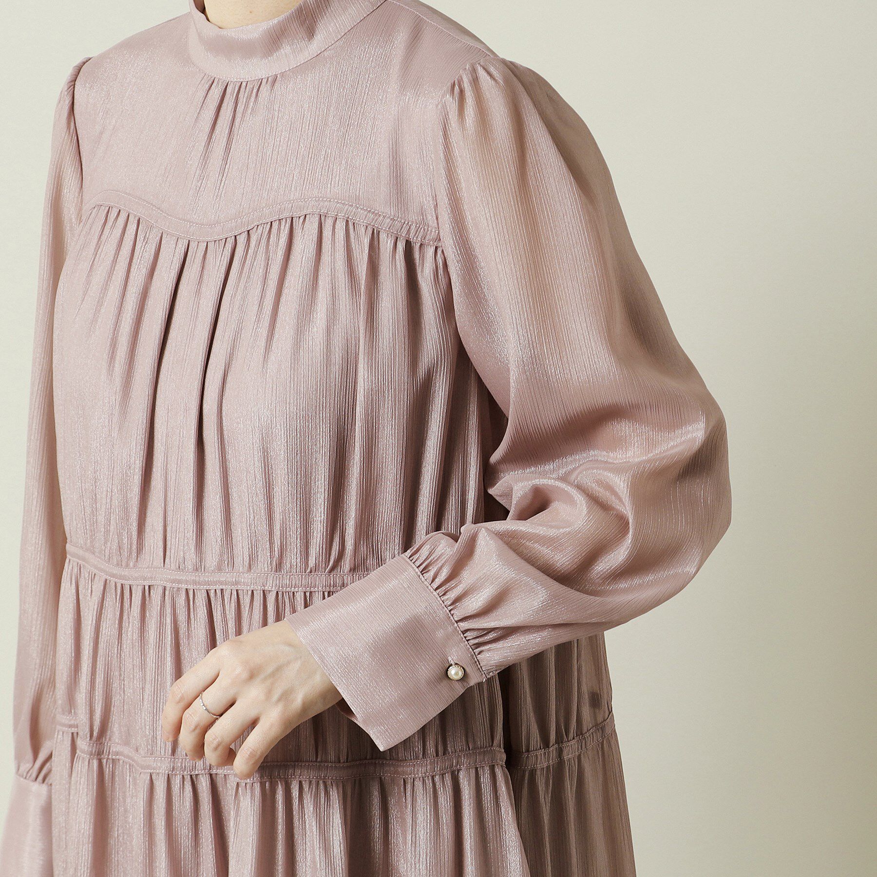 ITS&rsquo;DEMO「【結婚式・パーティに】シャイニー楊柳ワンピース＜ドレスコレクション＞」|ワンピース|