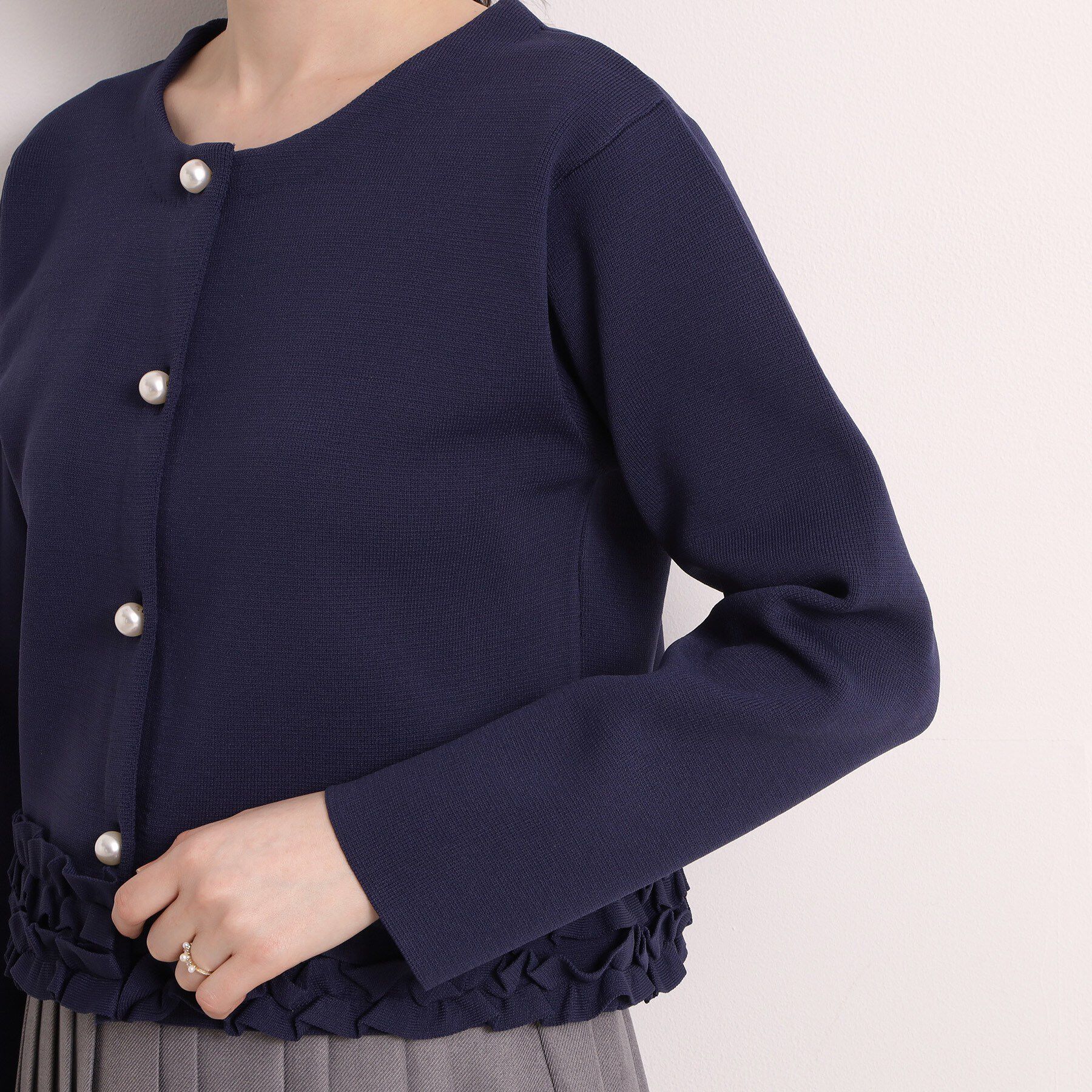 ITS&rsquo;DEMO「【手洗い可／入卒】裾フリルニットカーディガン」|カーディガン|