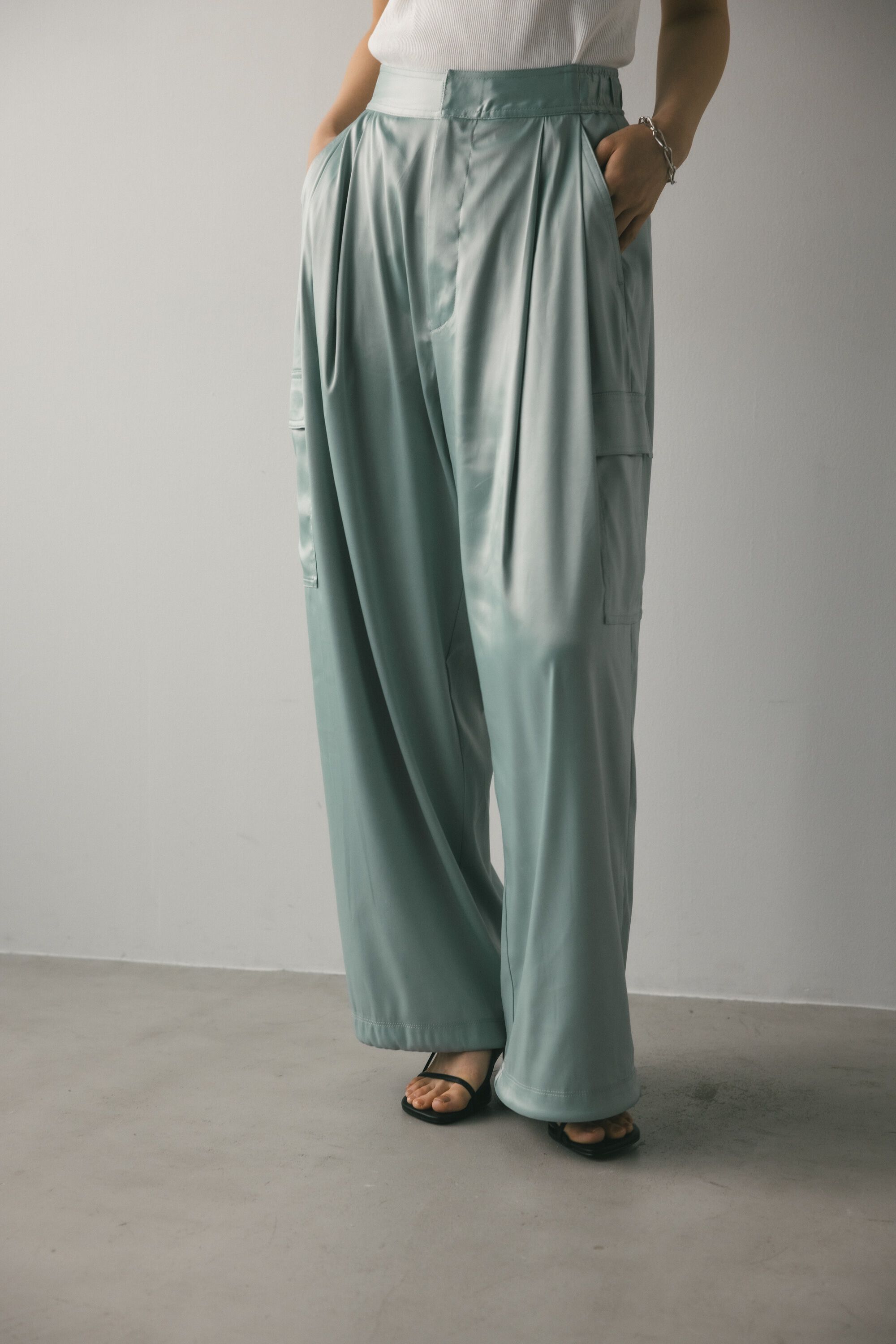 STYLEMIXER「ミラーサテンカーゴパンツ」|その他|