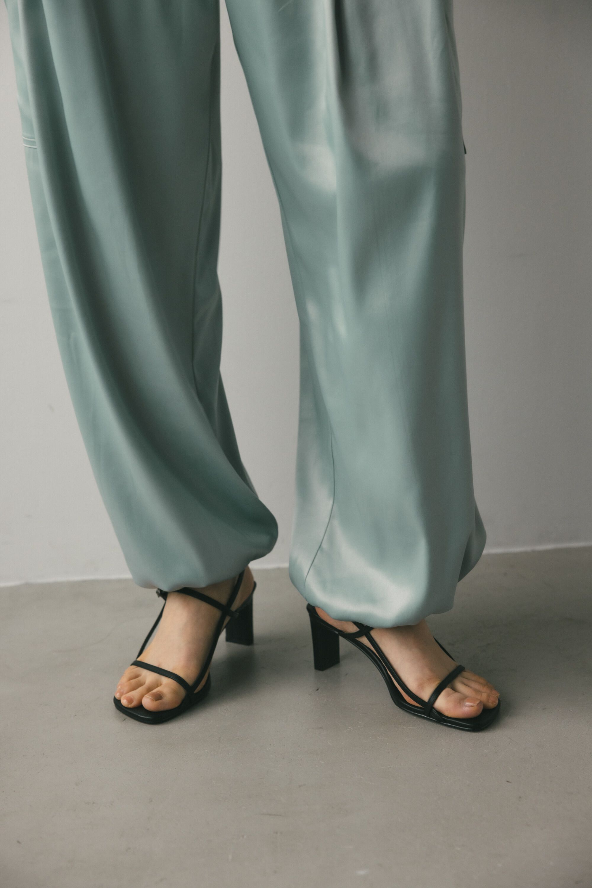 STYLEMIXER「ミラーサテンカーゴパンツ」|その他|