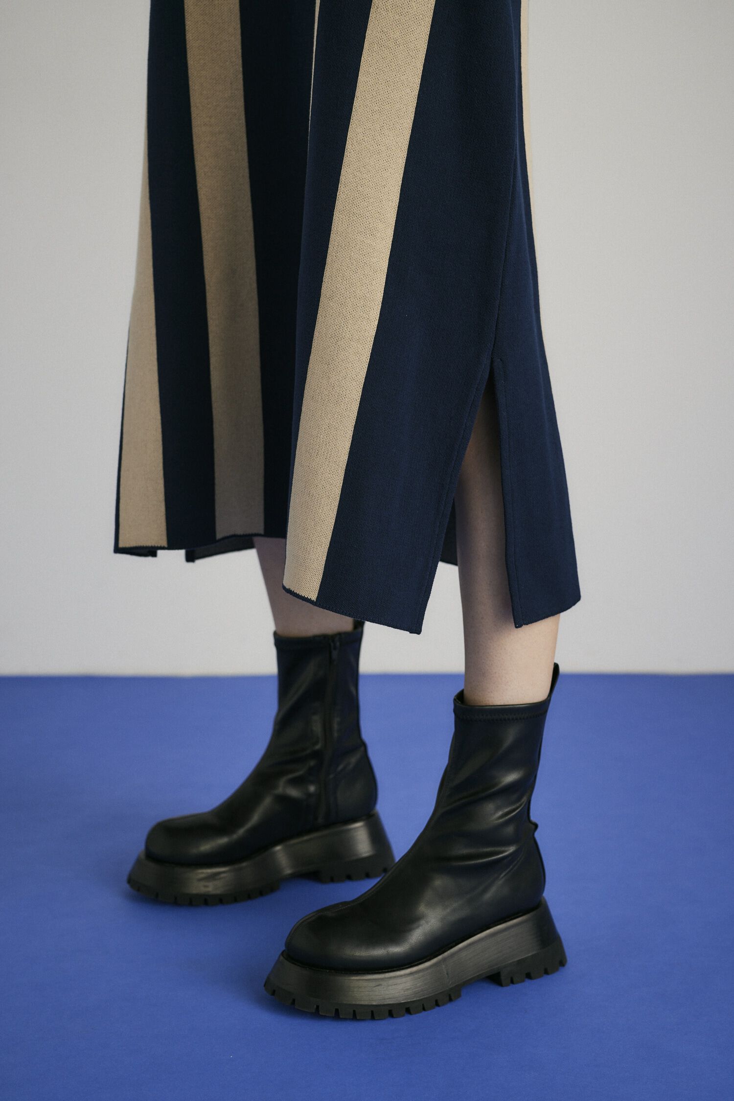 HeRIN.CYE「Square knit  one piece」|ワンピース|