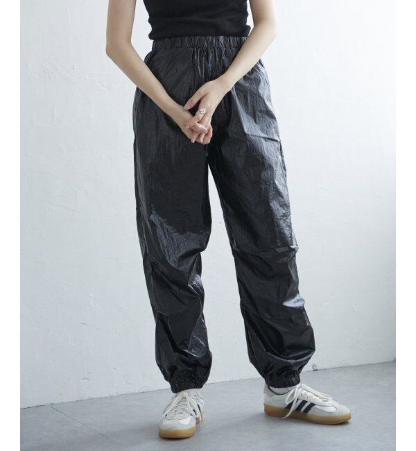 VENCE share style「メタリックパラシュートパンツ」|デニム|