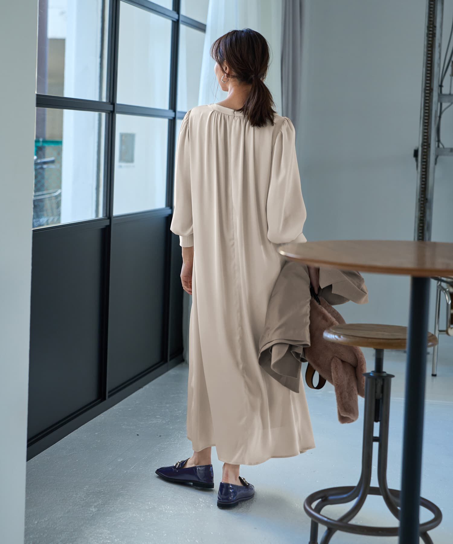 STYLE DELI「【LUXE】ノーブルサテンギャザーワンピース」|ワンピース|