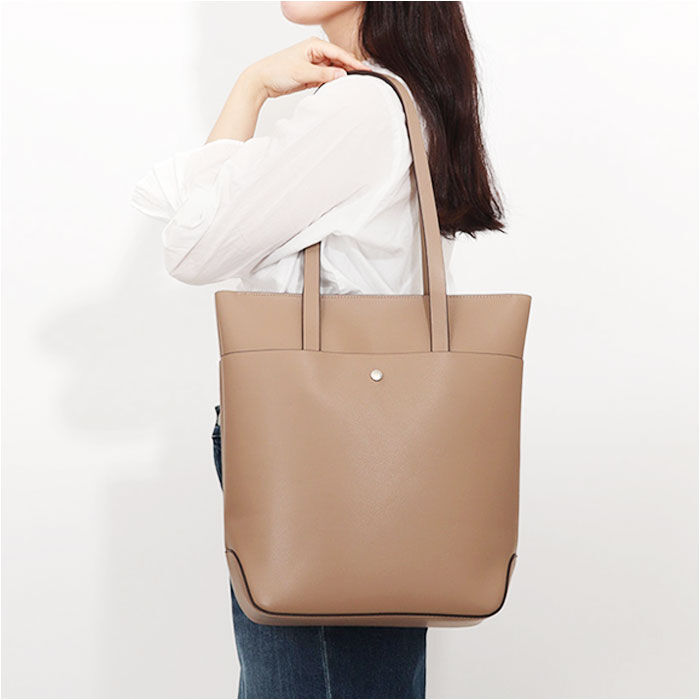 BACKYARD FAMILY「レガートラルゴ かるいかばん LG-P0120 通販 Legato Largo トートバッグ」|トートバッグ|